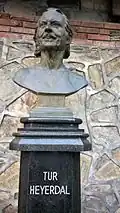 Bust of Thor Heyerdahl