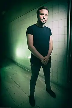 Tom Martin (bass)