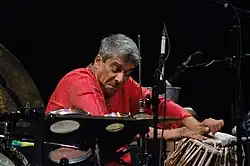 Gurtu performing in Warsaw with Arkè String Quartet
