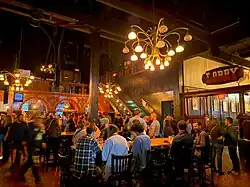 Union Transfer Bar