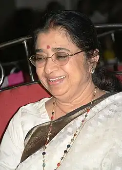 Usha_Naik,_Actor_and_Shrihari_Sathe,_Producer_of_the_film_‘EK_HAZARACHI’,_at_a_press_conference,_at_the_45th_International_Film_Festival_of_India_(IFFI-2014),_in_Panaji,_Goa_on_November_29,_2014