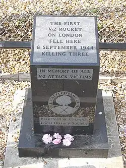 Memorial to the September 1944 V-2 explosion in Staveley Road, built in September 2004[11]