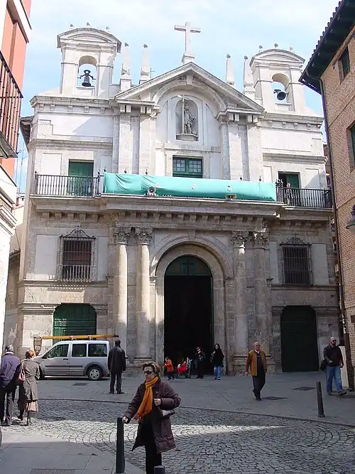 Vera Cruz church façade