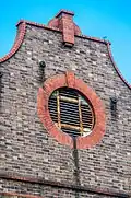 Circular vent detail