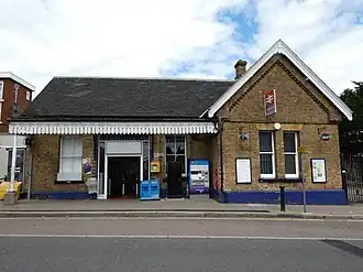Winchmore Hill Station