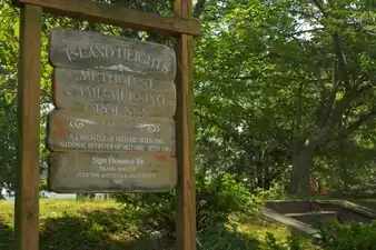 Historic district sign